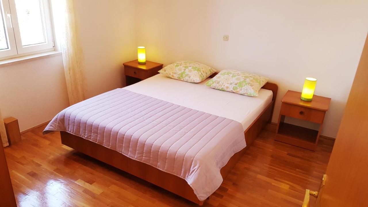 מאקרסקה Apartments Edita מראה חיצוני תמונה