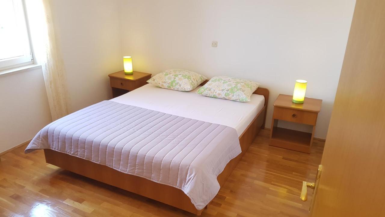 מאקרסקה Apartments Edita מראה חיצוני תמונה