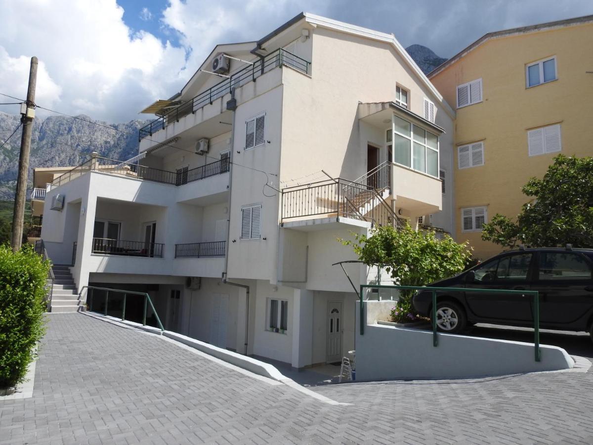 מאקרסקה Apartments Edita מראה חיצוני תמונה
