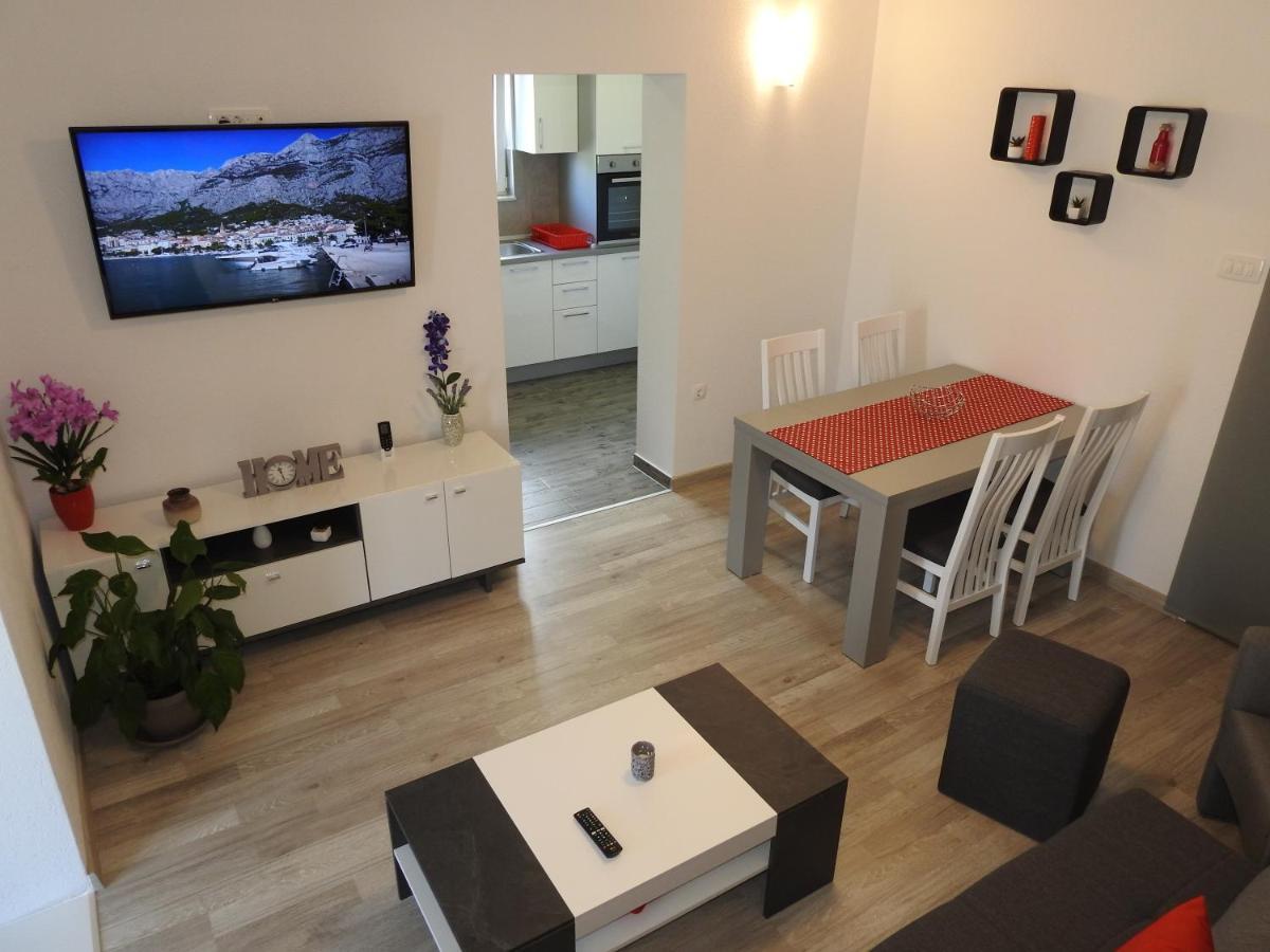 מאקרסקה Apartments Edita מראה חיצוני תמונה
