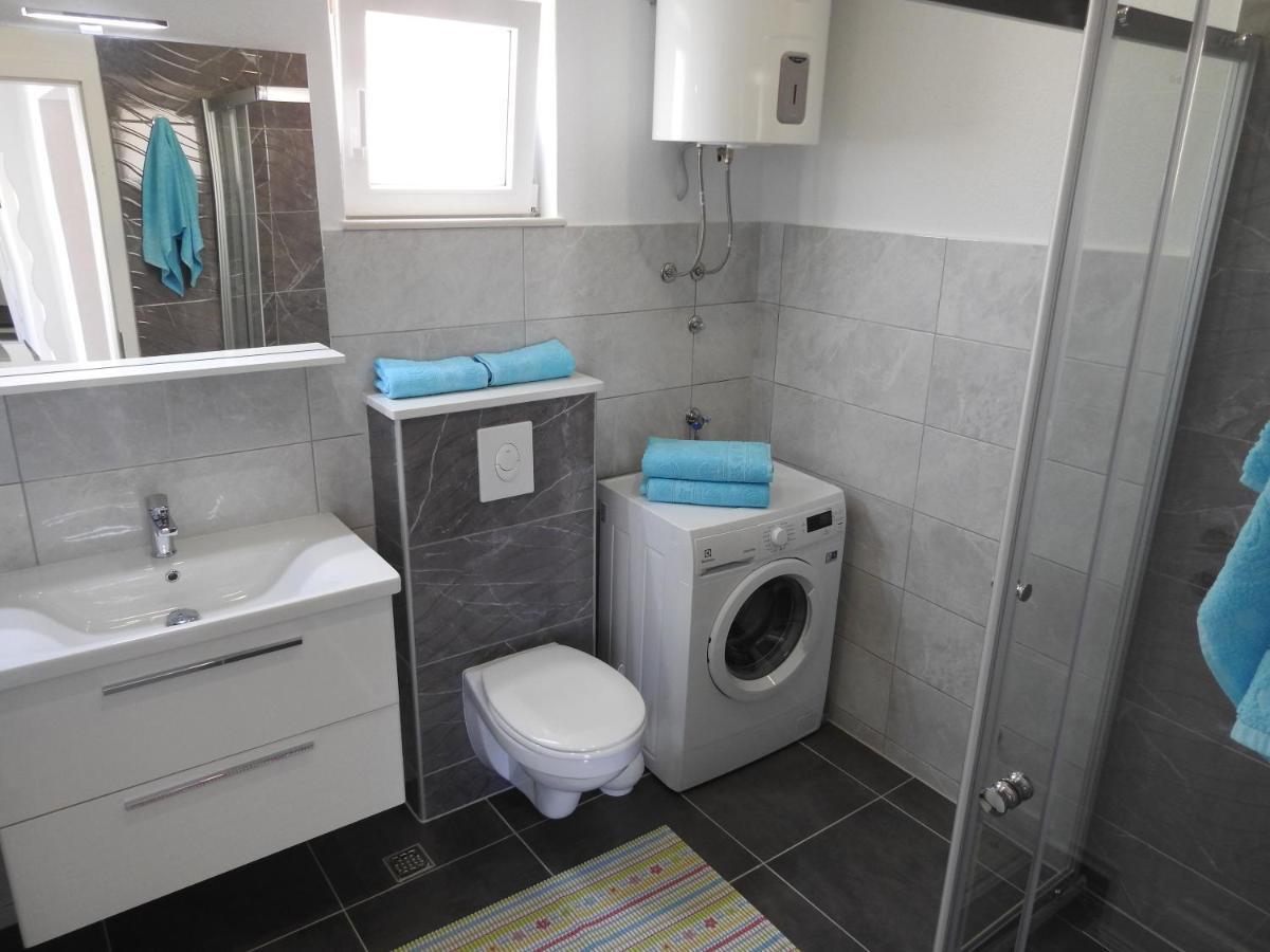 מאקרסקה Apartments Edita מראה חיצוני תמונה