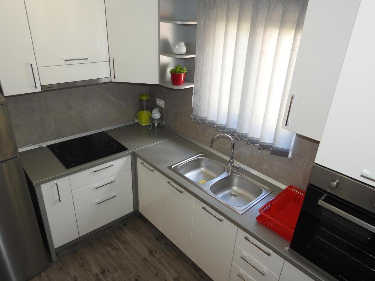 מאקרסקה Apartments Edita מראה חיצוני תמונה